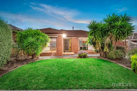 9 Brown Avenue, Altona Meadows