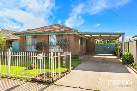 24 Alma Avenue, Altona Meadows